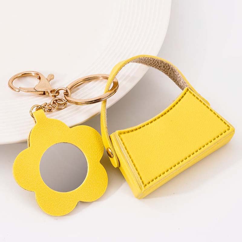 πβ¨ Mini-tas sleutelhanger β Stijlvolle en functionele beauty-buddy voor onderweg
