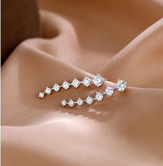 🔥Modieuze oorbellen met zevensterren diamanten ✨