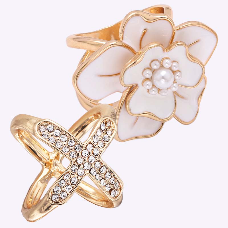 ❤️ ✨Koop 1 en krijg 1 gratis🔥Elegante dames sjaal met parel- en bloemenmotief en ringcli