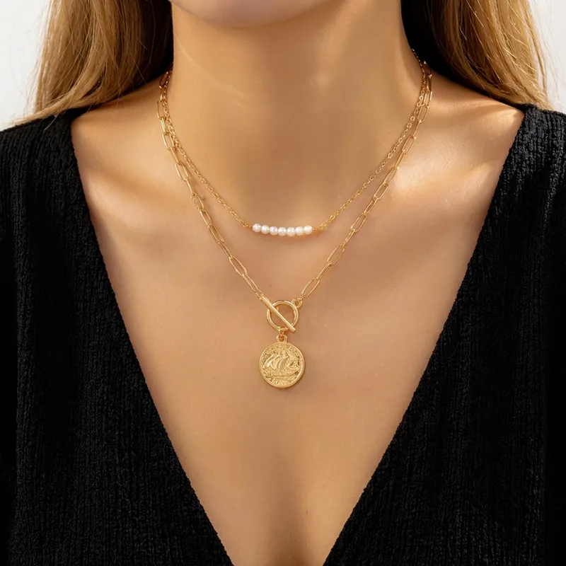 🔥 Laatste dag! 49% korting - 📿 Meerlaagse parel- en gouden muntketting