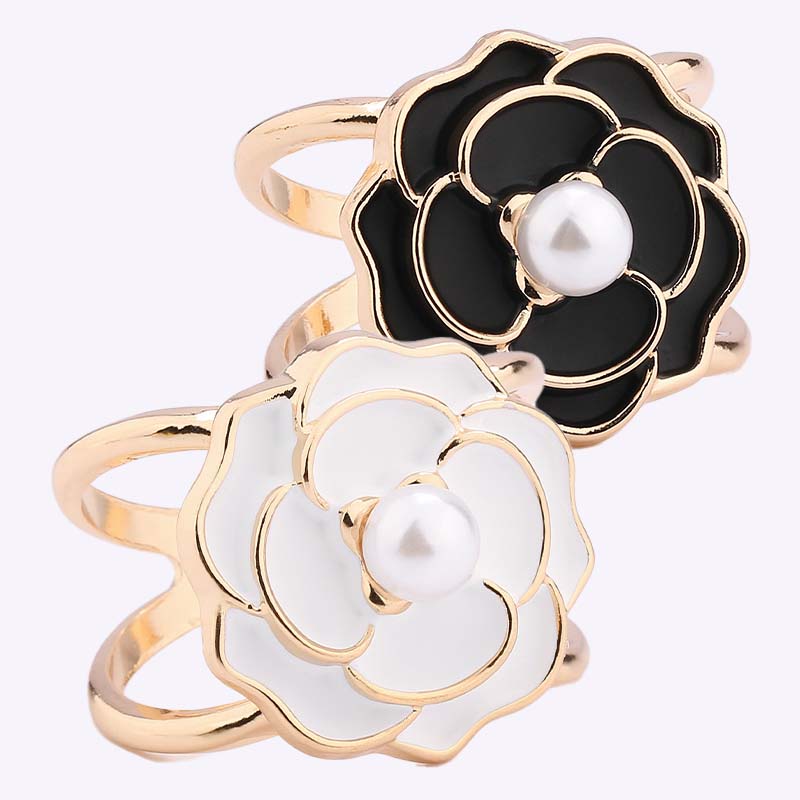 ❤️ ✨Koop 1 en krijg 1 gratis🔥Elegante dames sjaal met parel- en bloemenmotief en ringcli