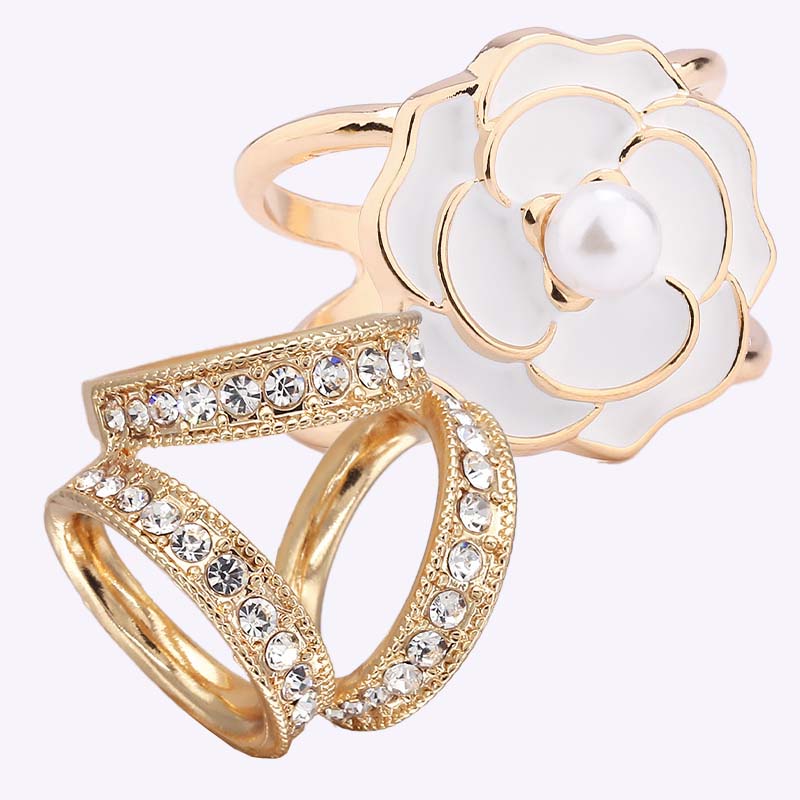 ❤️ ✨Koop 1 en krijg 1 gratis🔥Elegante dames sjaal met parel- en bloemenmotief en ringcli