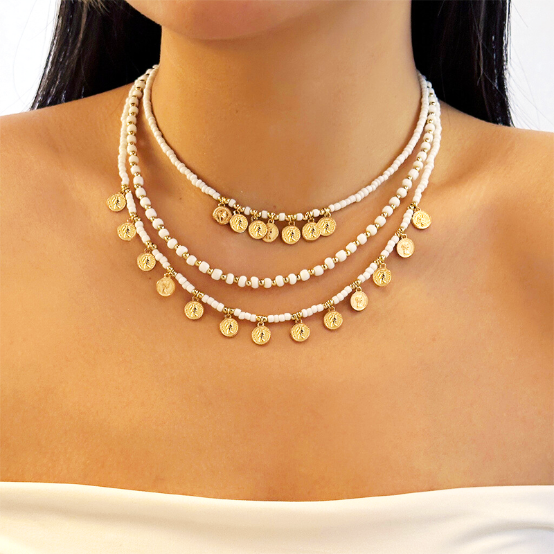 🔥 Laatste dag! 49% korting - 📿 Meerlaagse parel- en gouden muntketting