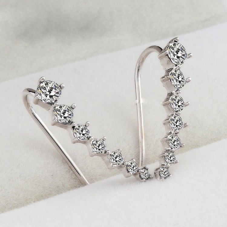 🔥Modieuze oorbellen met zevensterren diamanten ✨