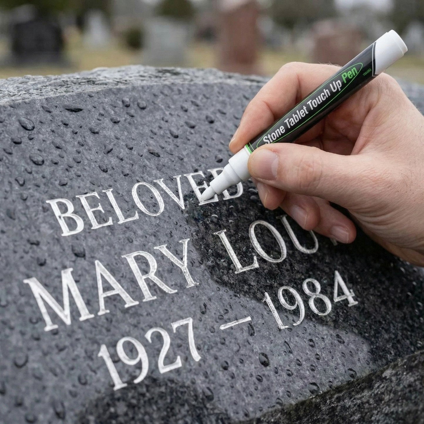 🖊️ Gouden Grafsteenstift – Voor vervaagde inscripties opnieuw leesbaar maken